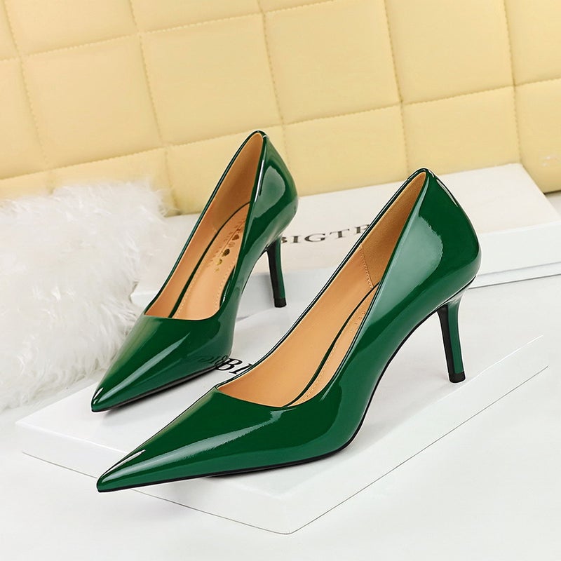 7236 Single Shoes (This Model Is Sold Out And Will Not Be Restocked) - Image 4