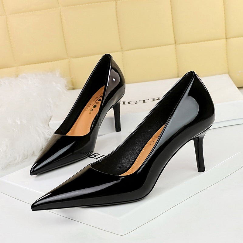 7236 Single Shoes (This Model Is Sold Out And Will Not Be Restocked) - Image 5