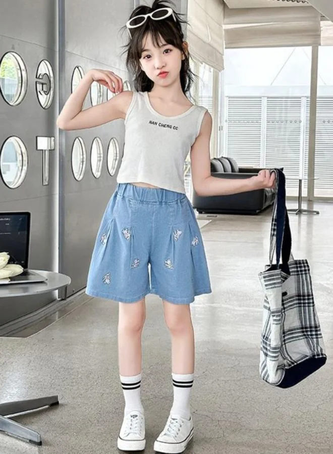 YUNIQEE Light Blue Regular Fit Mid Rise Printed Denim Shorts