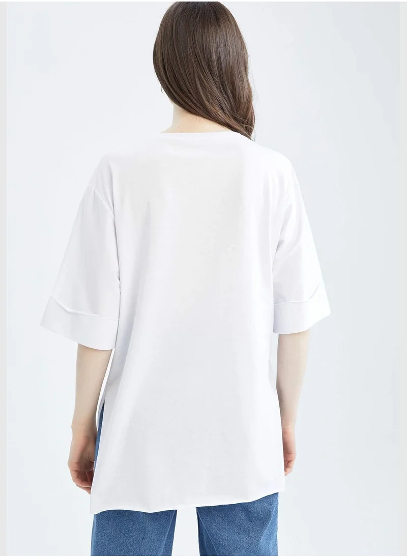 ديفاكتو Woman Fitted Short Sleeve T-Shirt