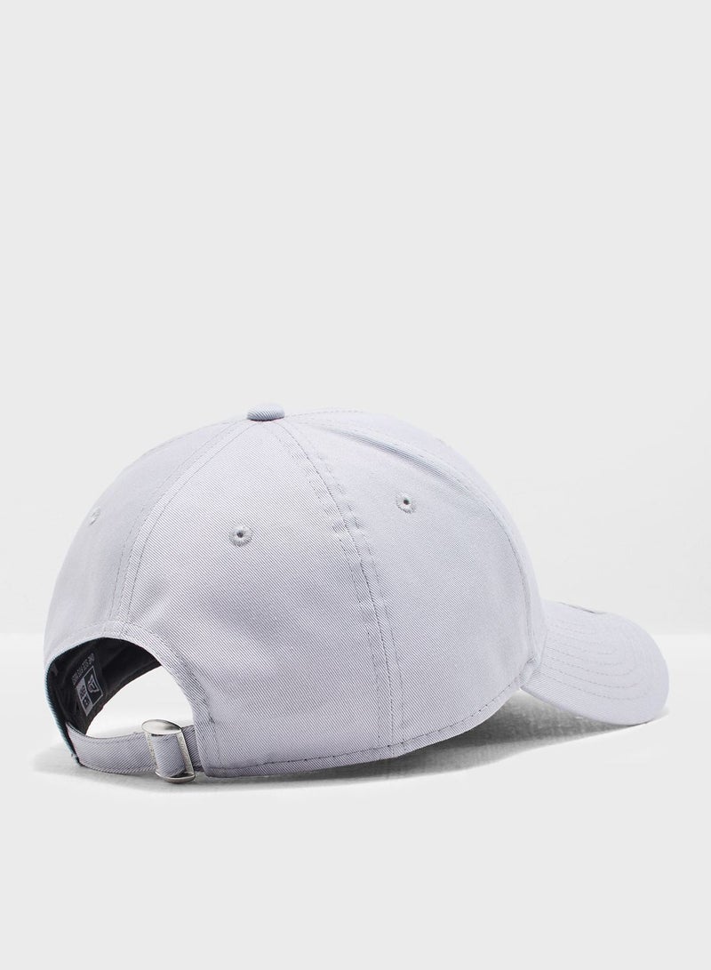 NEW ERA 9Forty League Basic New York Yankees Adjustable Cap - Image 2