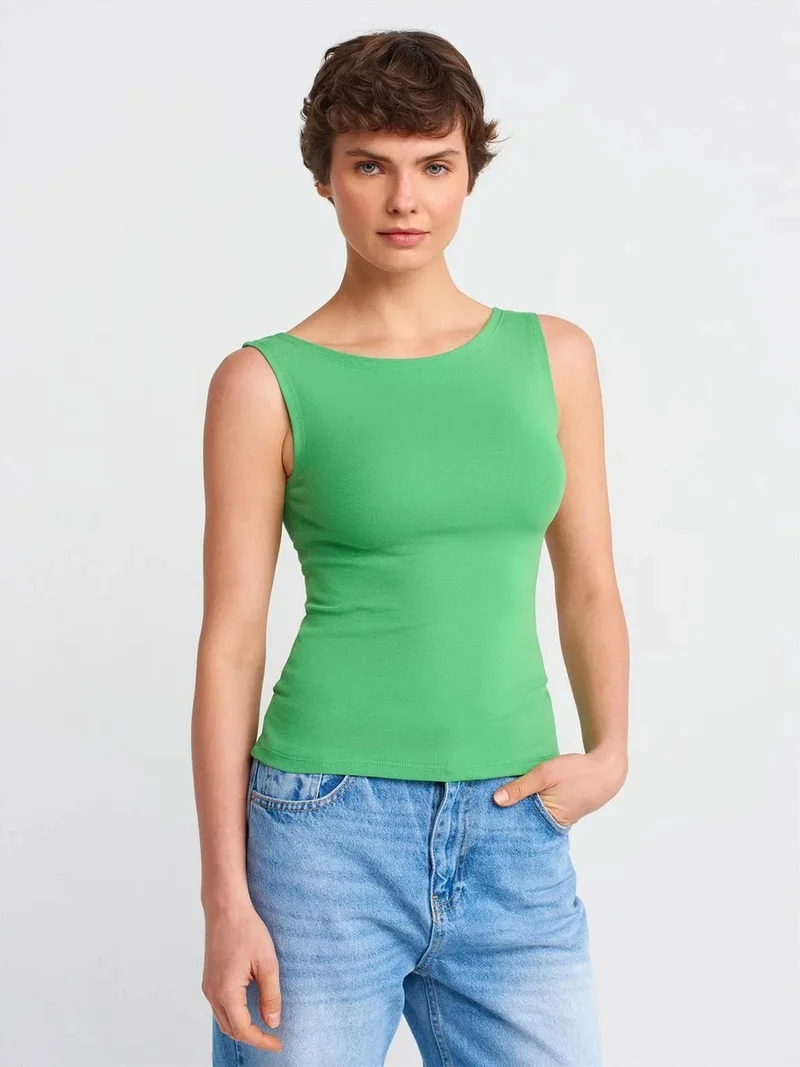 ديلفين Dilvin Sleeveless Slim-Fit Boat Neck Blouse