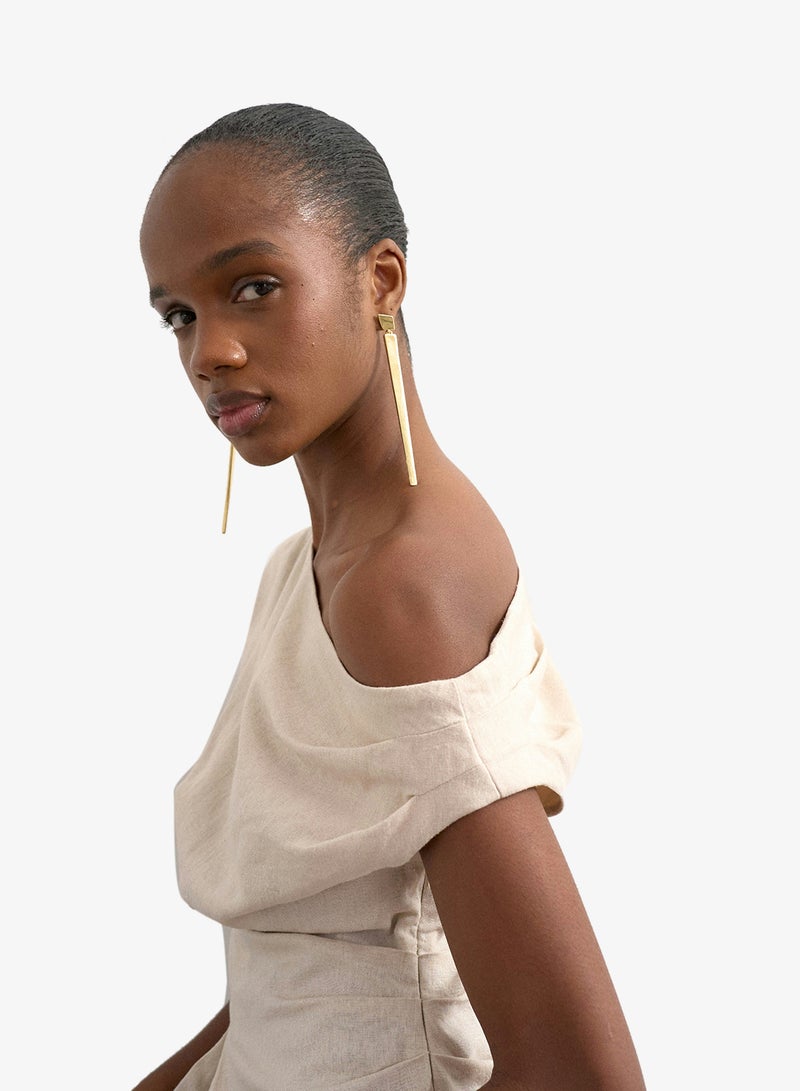 TOPSHOP Casual Asymmetric Twist Shoulder Top - Image 3