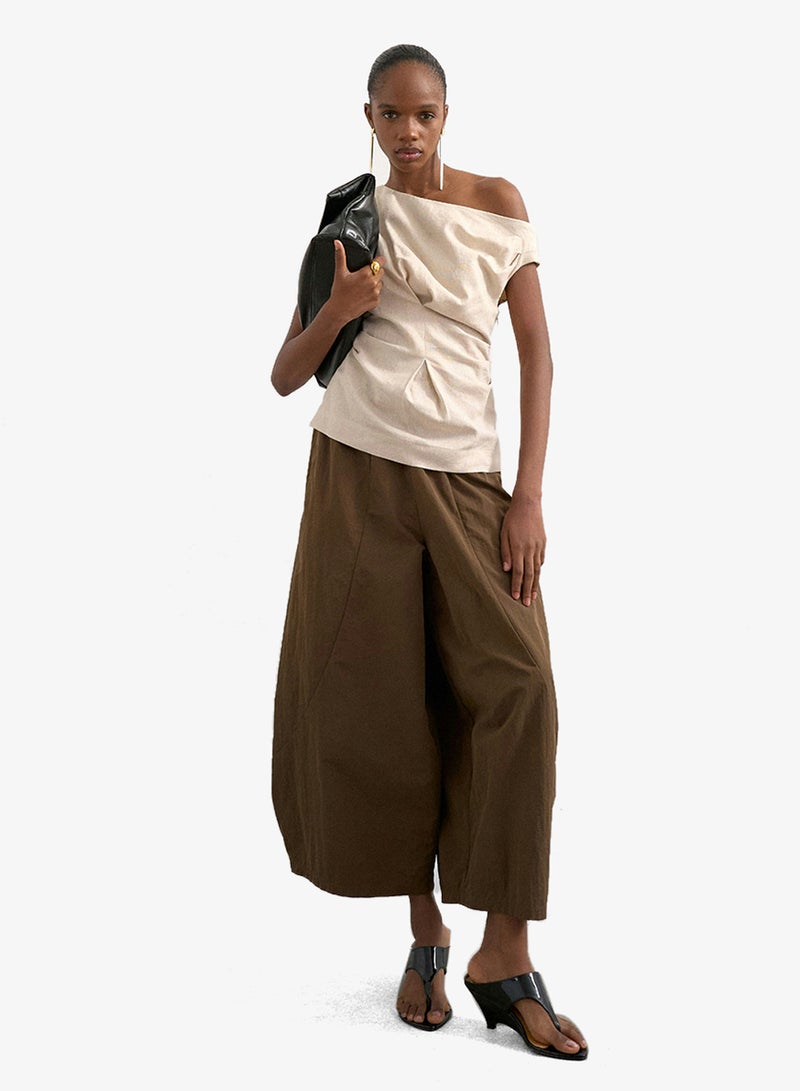 TOPSHOP Casual Asymmetric Twist Shoulder Top - Image 4