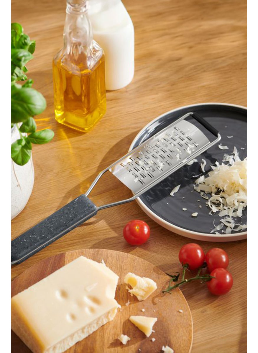 Tchibo 1 Piece Coarse Hand Grater, Sliver  - Image 1