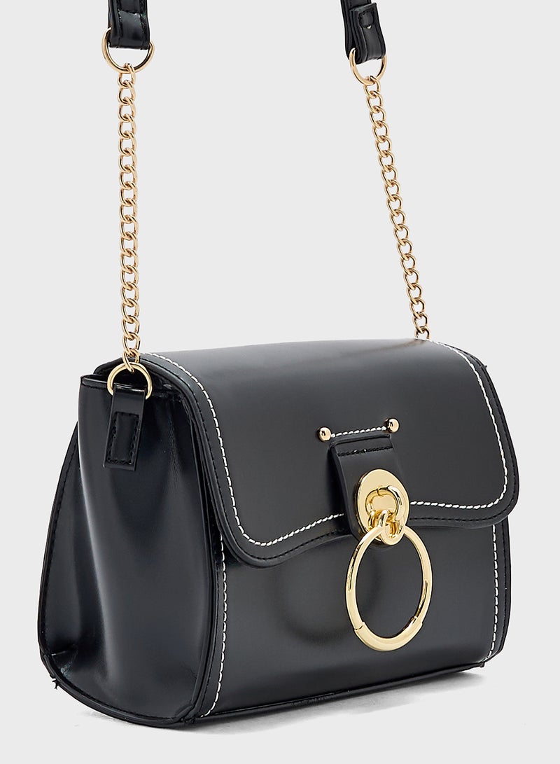 ايلا حقيبة كروس بودي بتفاصيل خياطة وزخرفة معدنية - Image 4