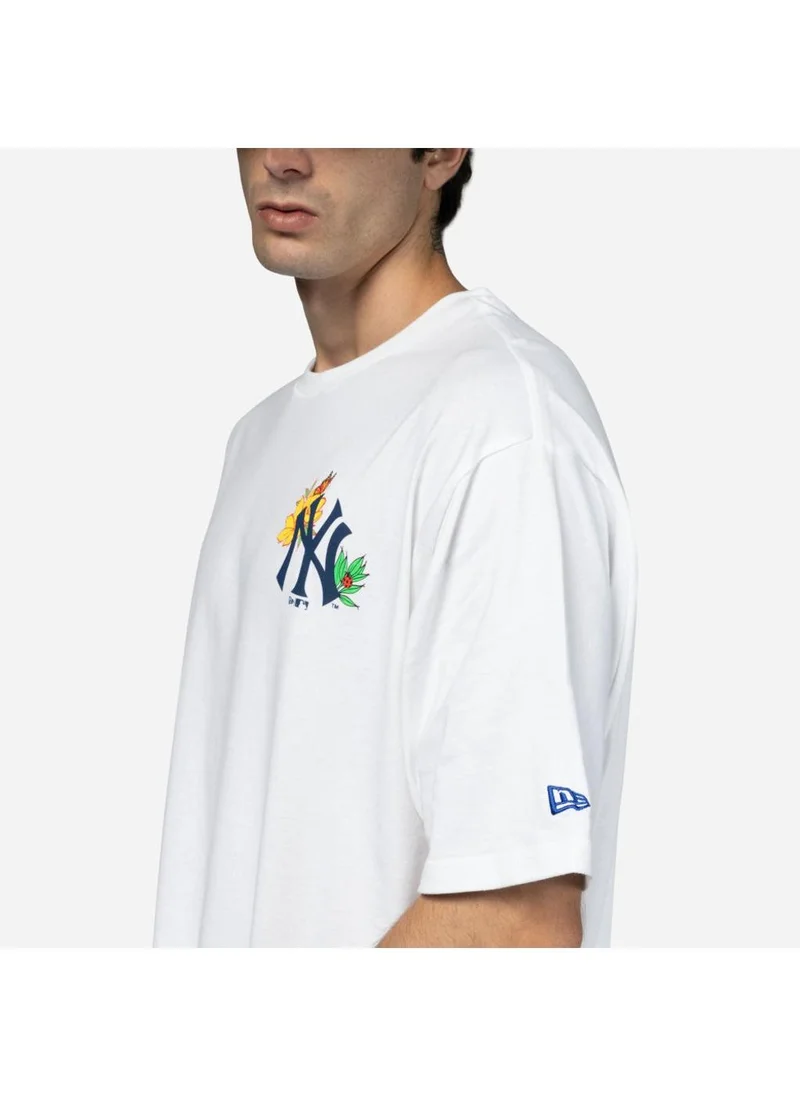 نيو ايرا New York Yankees Floral Graphic Oversized T-Shirt