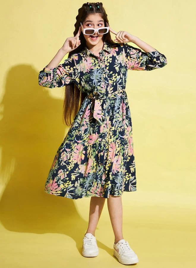 ستايلو بج فستان ميدي بياقة وحزام خصر وطبعة زهور