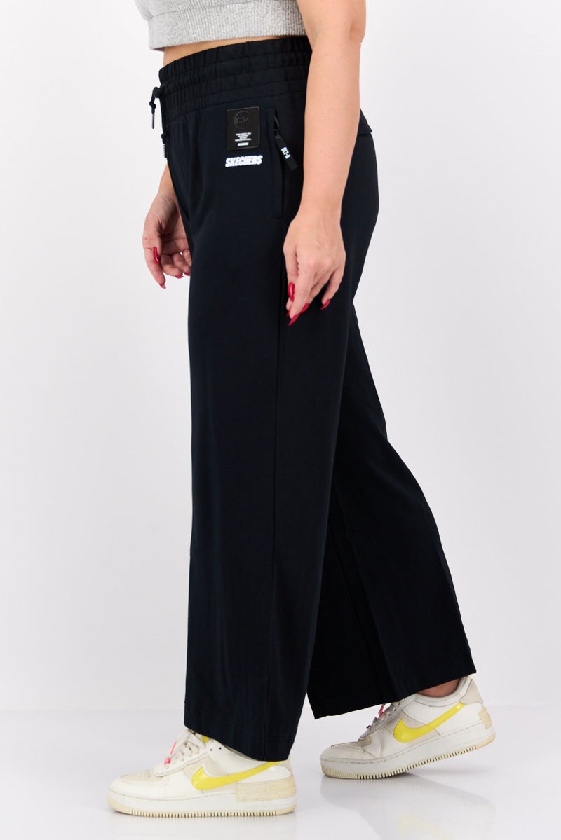SKECHERS Women Sportswear Fit Outdoor Sweatpants, Black - Image 2