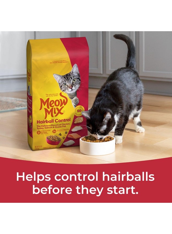 مياو مكس طعام القطط الجاف مياو ميكس للتحكم في كرات الشعر، كيس 6.3 رطل - Image 3