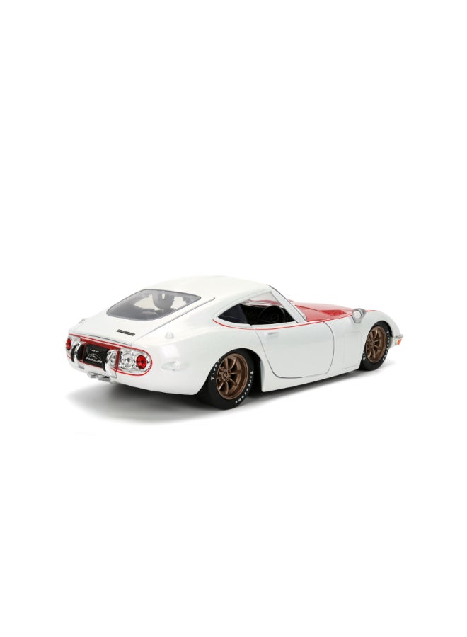 JADA Pink Slips 1:24 - 67 Toyota 2000 GT, Die-Cast Car with Base, Toys for Kids and Adults - Image 4
