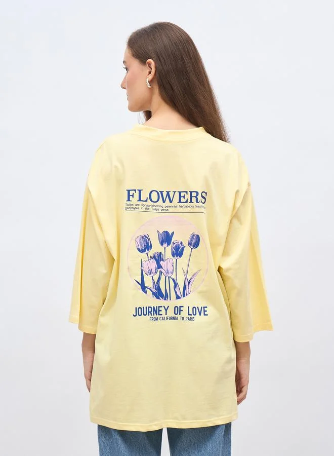 Styli Styli Plus Oversized T-Shirt with Exaggerated Sleeves