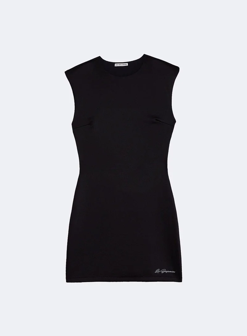 ليس بنجامنز فستان 014