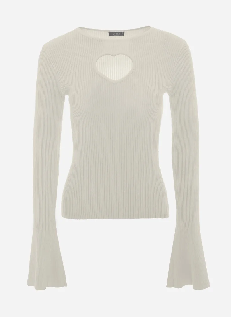 Lichi Knitted top with heart-shaped neckline