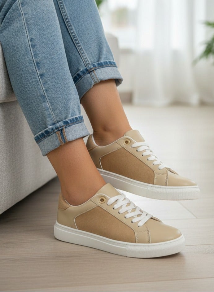 فيبراندا كوتشي أنيق مصنوع من جلد عالي الجودة مع لمسة شمواه - Image 1