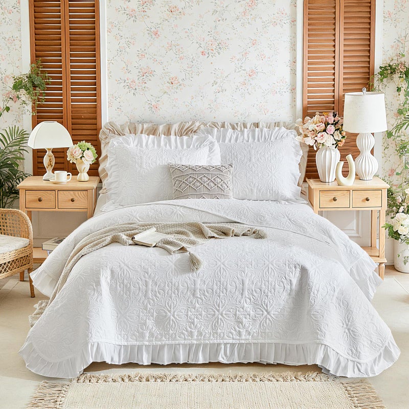 Uozzi Bedding Ruffles Quilt Set Queen Size 96 * 96in - 3 Pieces Solid Shabby Chic Farmhouse Ruffled Bedding Rustic Coverlet Lightweight Fluffy Summer Oversized Bedspread with Shams for Women Men White - Image 2