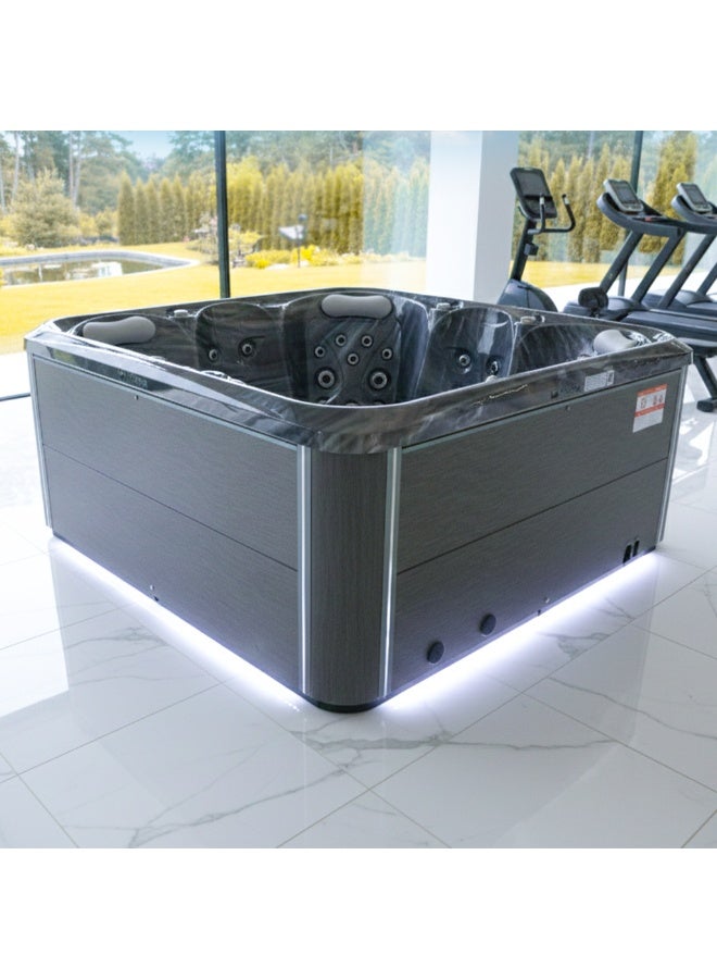 POLSPAS Helios 513 P– 5-Seater Spa with Dual Loungers & Deep Hydrotherapy - Image 4