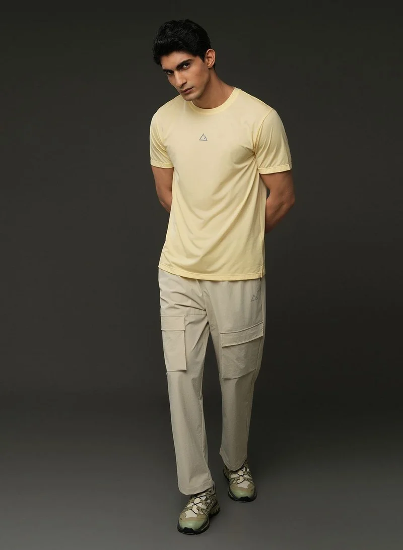 جيوردانو Men Slim Ultralight G-Motion Jacquard Tee