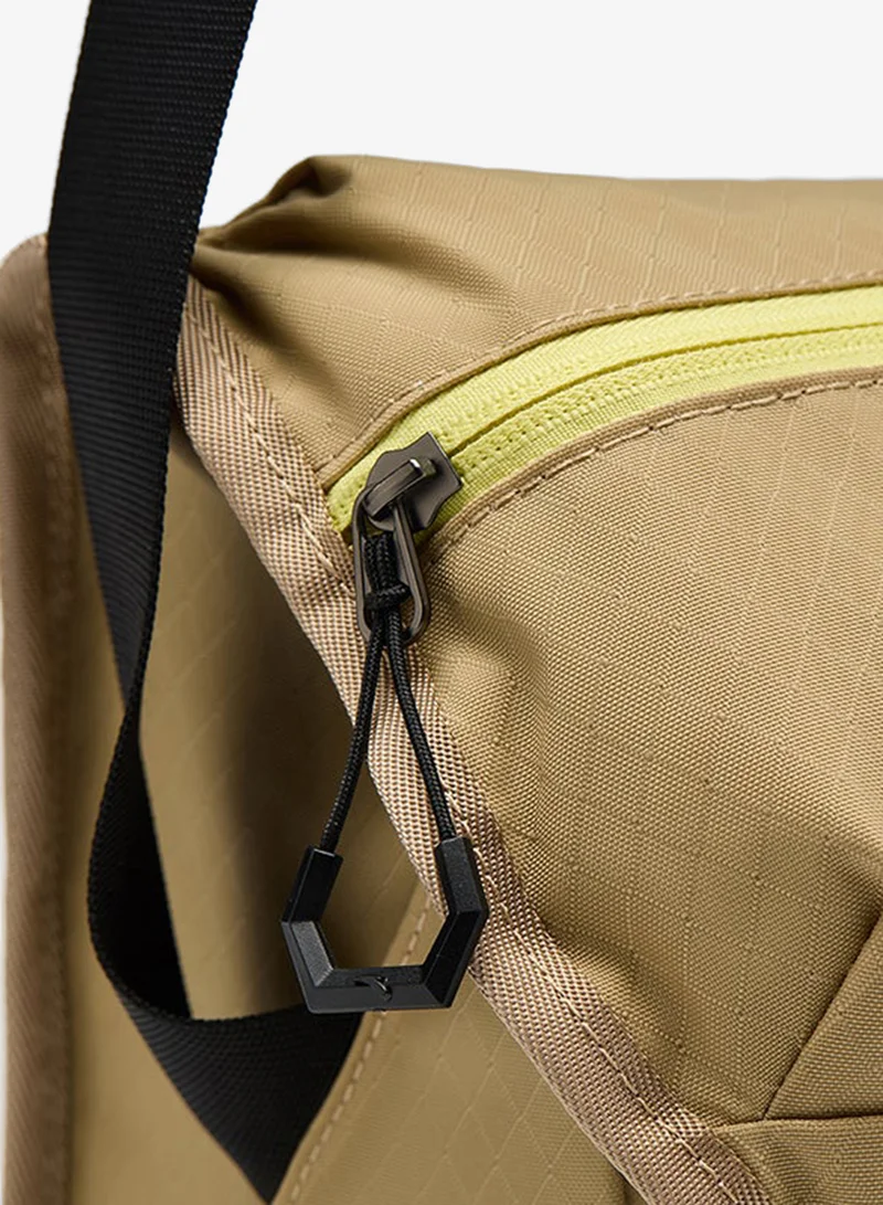 Anta L.Flaxen Unisex Lightweight Messenger Bag – Casual & Outdoor-CROSS TRAINING  | Best Price UAE