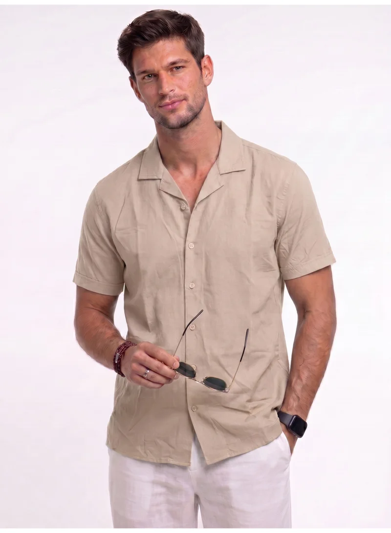 Levantino Men’s Solid Short Sleeve Resort Collar Shirt