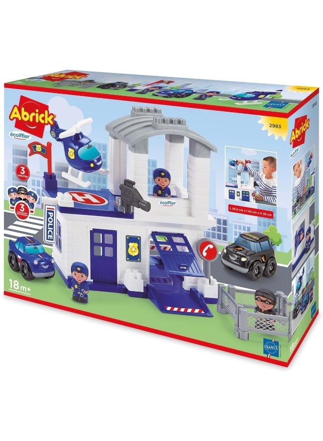 ecoiffier Playmobil 2983 Police Station Playset – Pretend Role Play Building Set, 4+ - Image 1