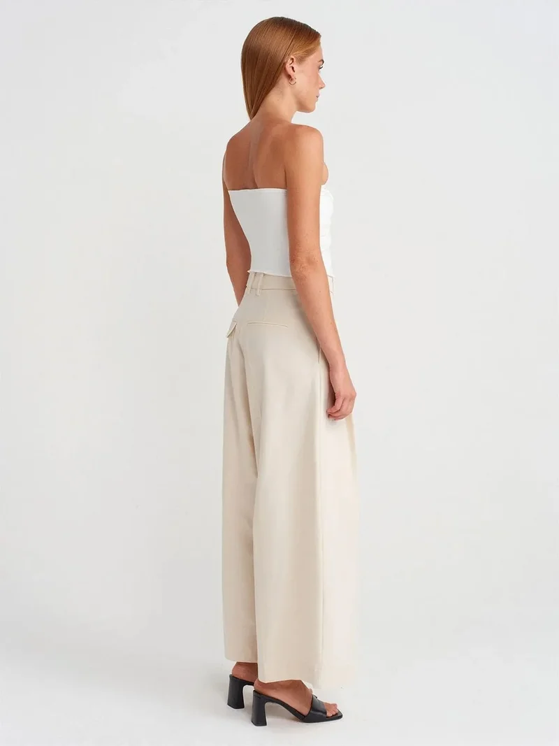 ديلفين Dilvin High-Waist Wide-Leg Crepe Trousers
