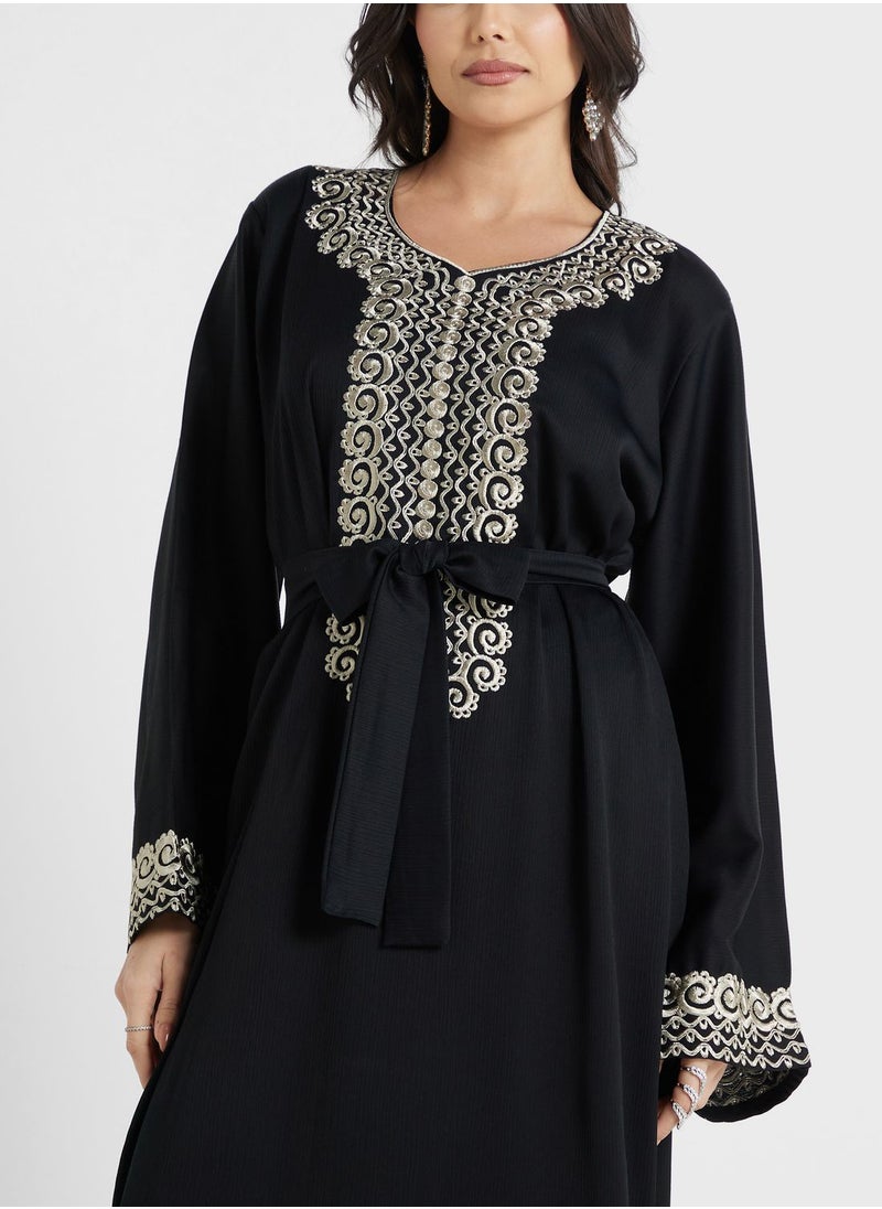 hayas closet - Embroidered Belted Jalabiya - Image 1