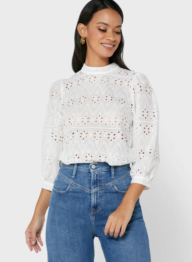 ELLA Broderie Anaglaise Detail Top