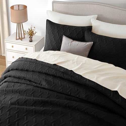 Lavsiry Black Queen Size Quilt Bedding Set with Pillow Shams, Summer Lightweight Bedspread Coverlet, Soft Quilted Blanket Thin Comforter for All Seasons - Image 5
