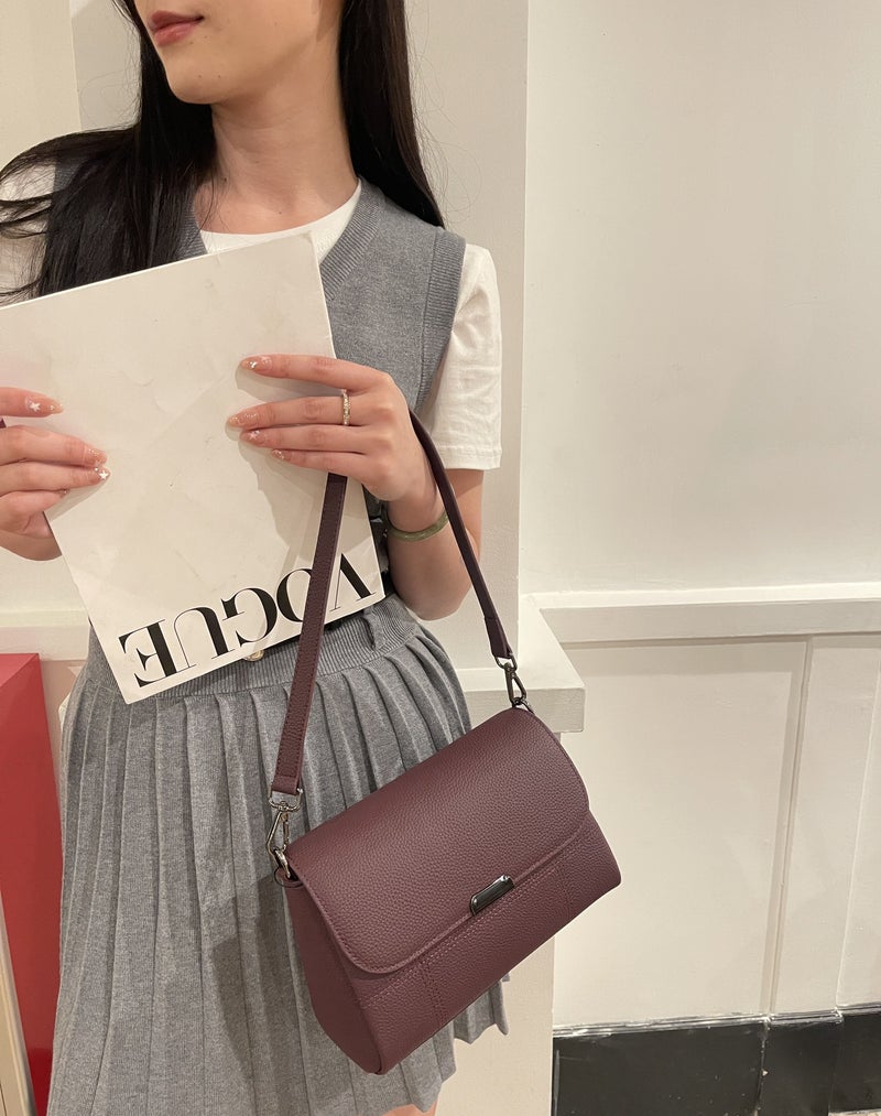 Korean Style Explosive Underarm Shoulder Large Capacity Bag Women'S Daily Commuter Retro All-Match Big Bag - Image 1