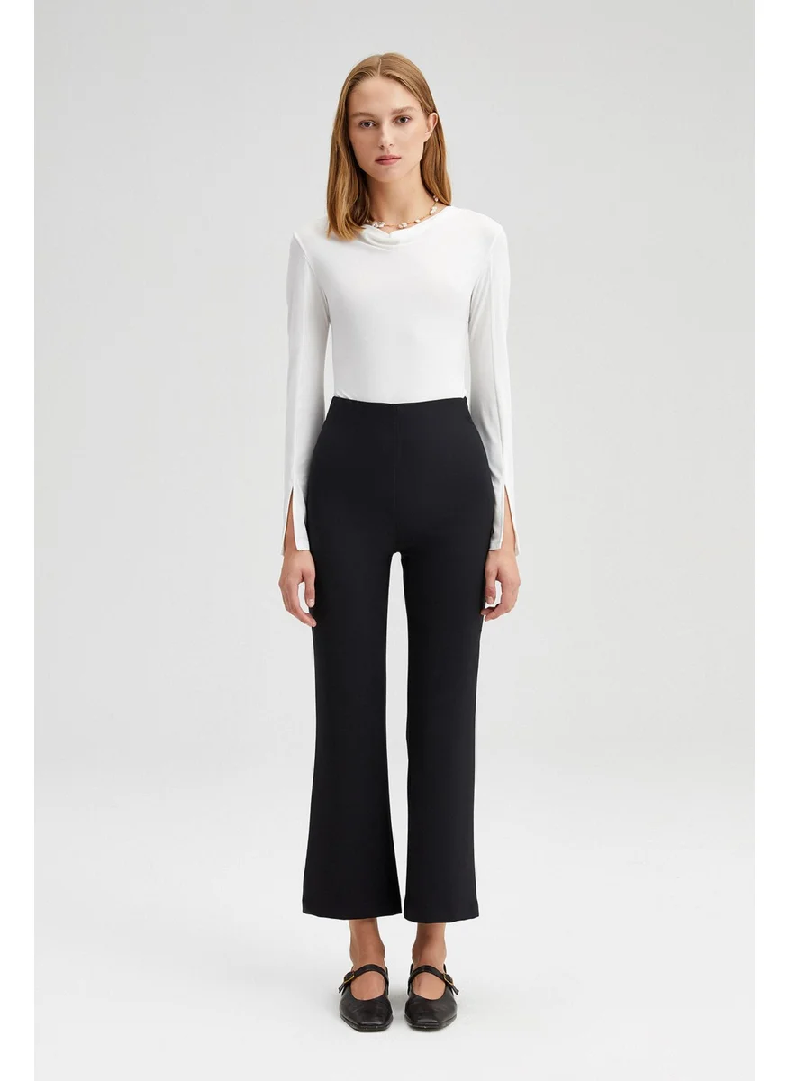 تاتشي Prive Elastic Waist Crepe Trousers