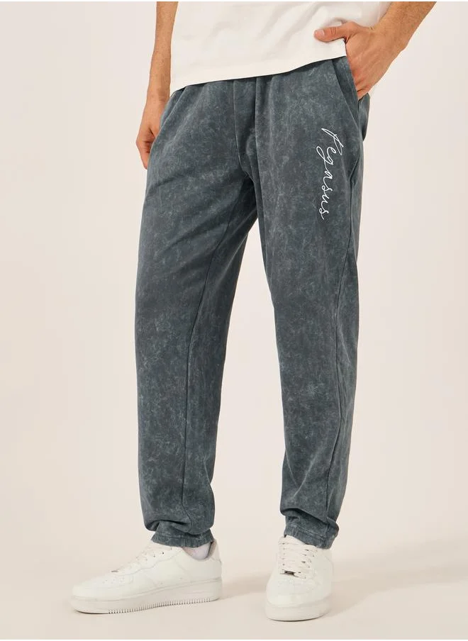 ستايلي Styli Acid Washed Slogan Print Slim Fit Terry Jogger