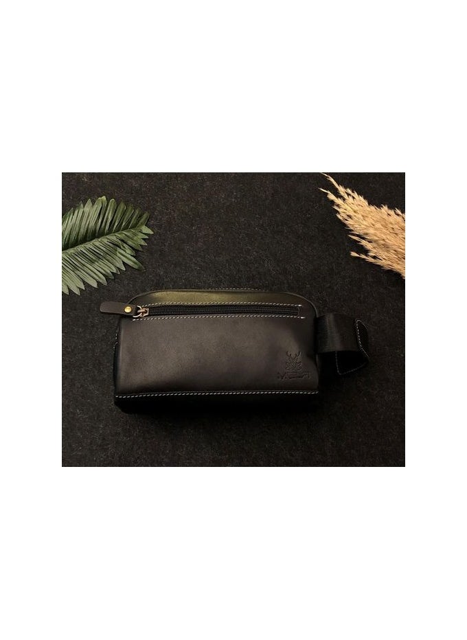 Black genuine leather handbag from Miele - pzsku/Z1F5FCBDAFC1365A2D70AZ/45/_/1724165845/659ea2a2-615c-4c58-bc03-30899b215131