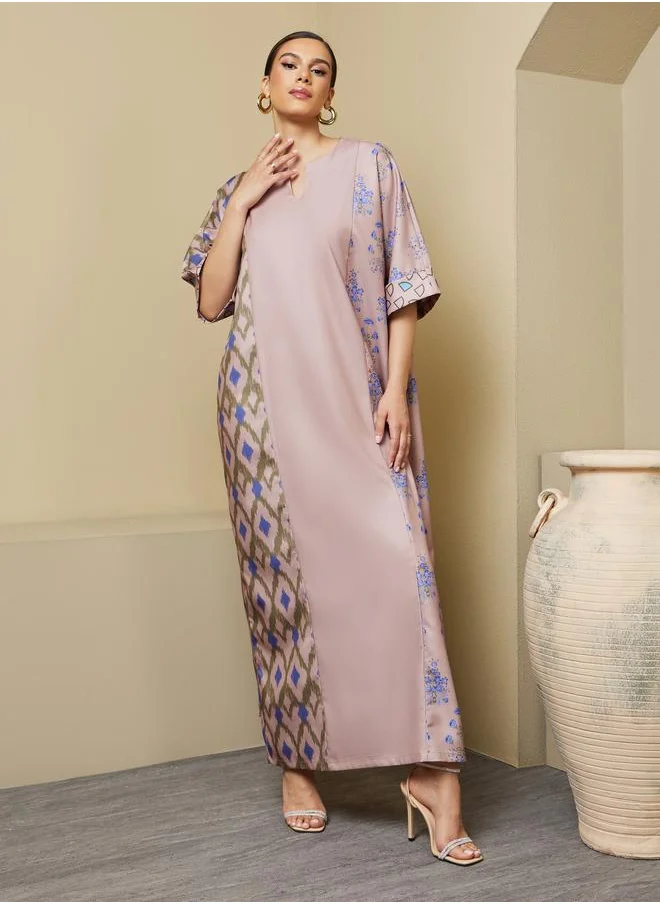 ستايلي Styli Printed Panel A-Line Notch Neck Jalabiya