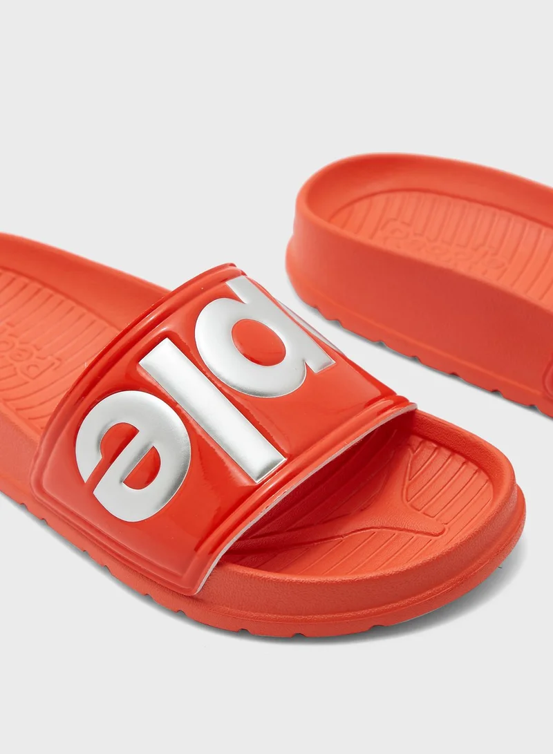 People F21 Lennon Slide Low Top Sneakers