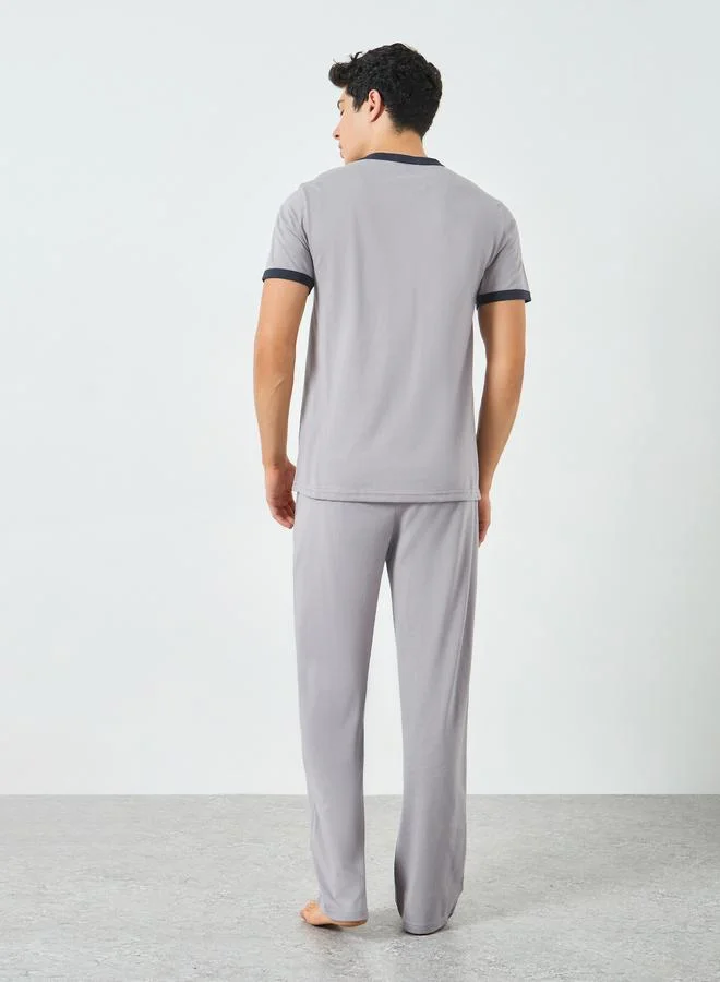 Styli Grey Men Grey Minimal Print T-Shirt and Solid Pyjama Pants Set for Men | Best Price UAE