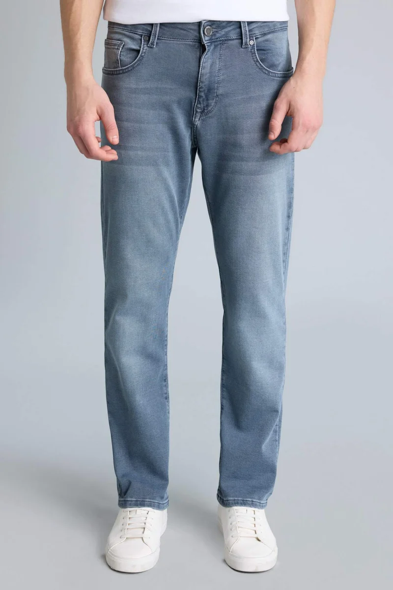 Defacto  Soft Textured Sergio Jeans for Men | Best Price UAE