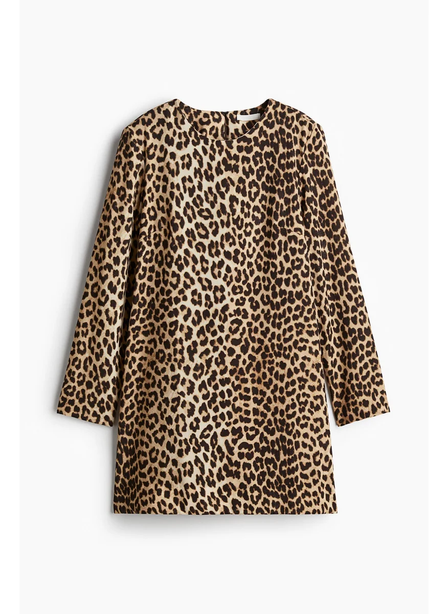 H&M Shoulder-Pad Dress