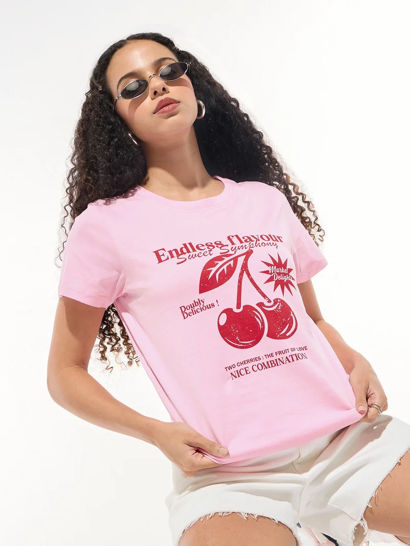 OUTZIDR Pink Crew Neck Graphic Tshirt