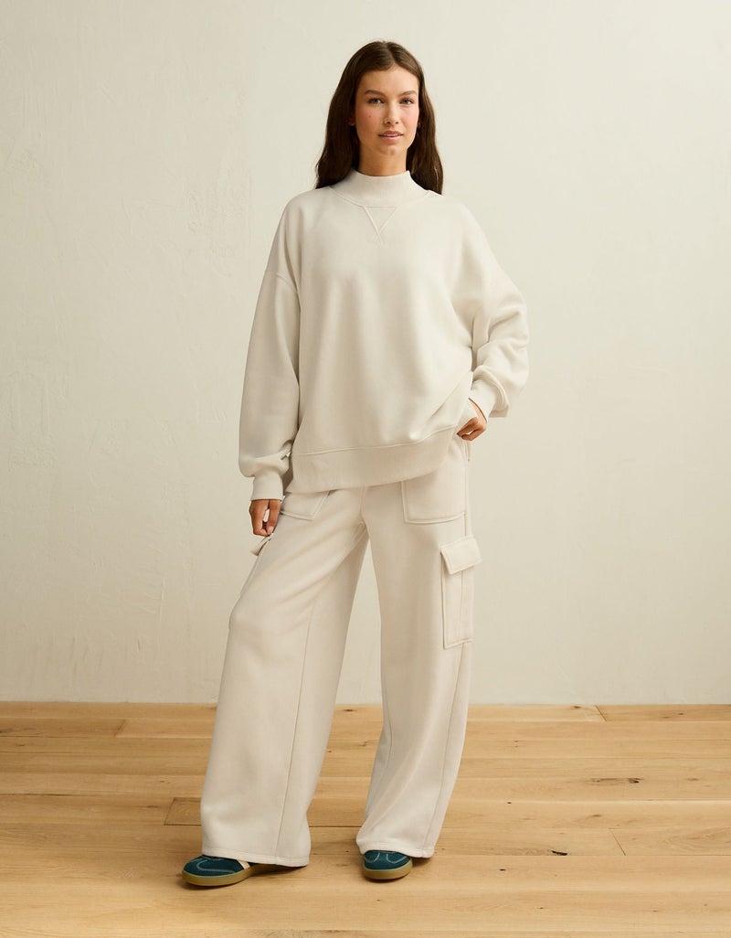 American Eagle AE Everyday Luxe Mock Neck Sweatshirt - Image 3