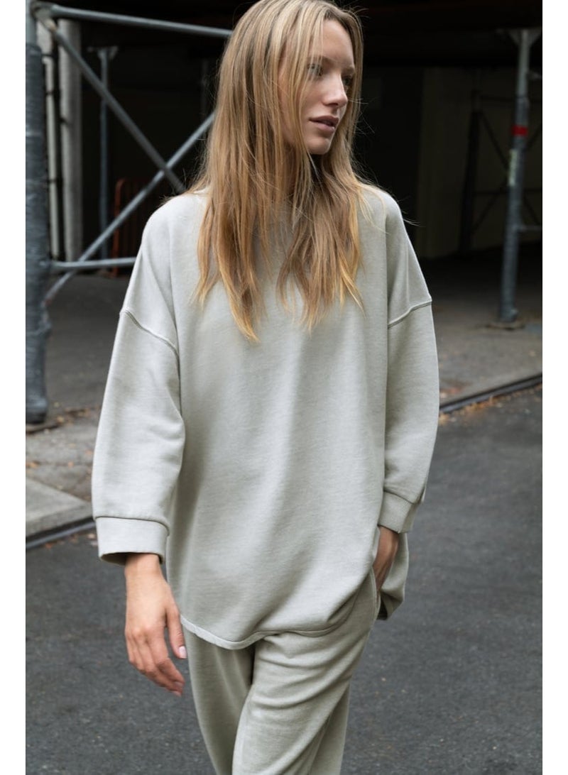 Zara Women's Oversized Drop Shoulder French Terry Sweatshirt – Cotton Blend Casual Comfort Fit Pullover - Image 1