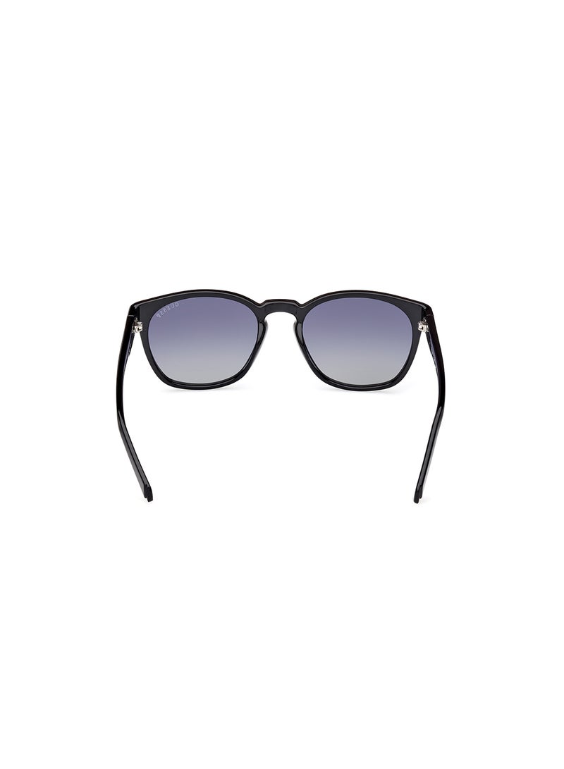 GUESS نظارة شمسية بعدسات مستقطبة للرجال - GU00083-H01D54 - مقاس العدسة: 54 ملم - Image 4