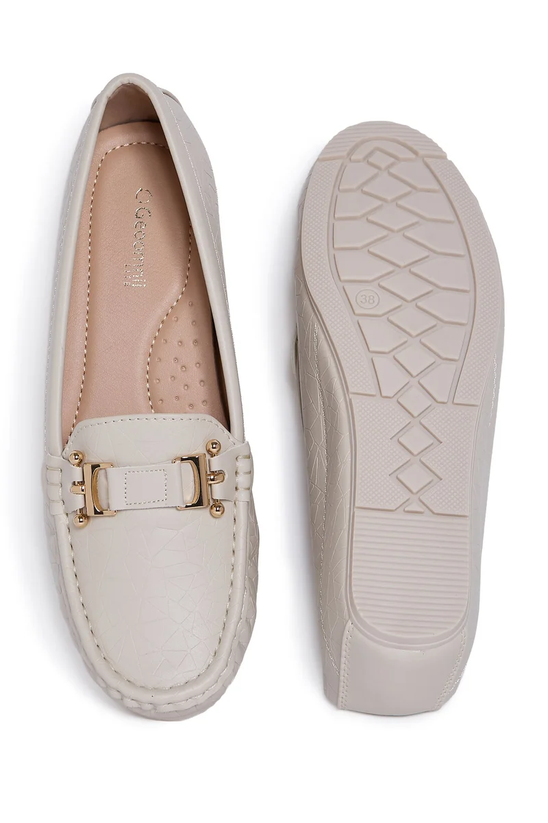 Geoomnii BEIGE Geoomnii Closed Flat Shoes for Women – Comfortable Slip-On Ballet Flats for Office, Daily Wear & Casual Use for Women | Best Price UAE