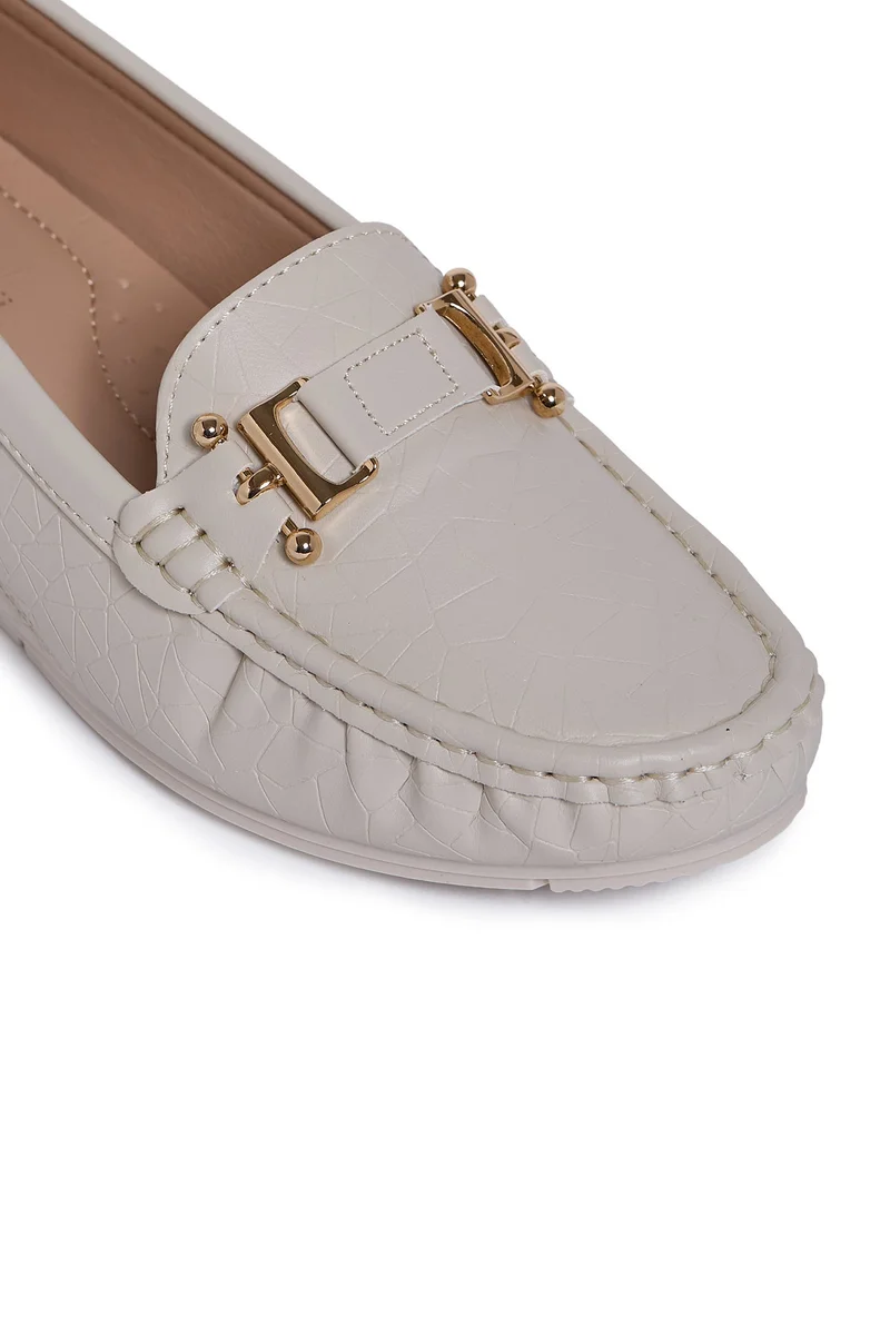 Geoomnii BEIGE Geoomnii Closed Flat Shoes for Women – Comfortable Slip-On Ballet Flats for Office, Daily Wear & Casual Use for Women | Best Price UAE