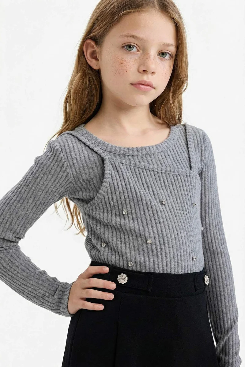 ديفاكتو Girl Christmas Themed Slim Fit Embellished Ribbed T-Shirt