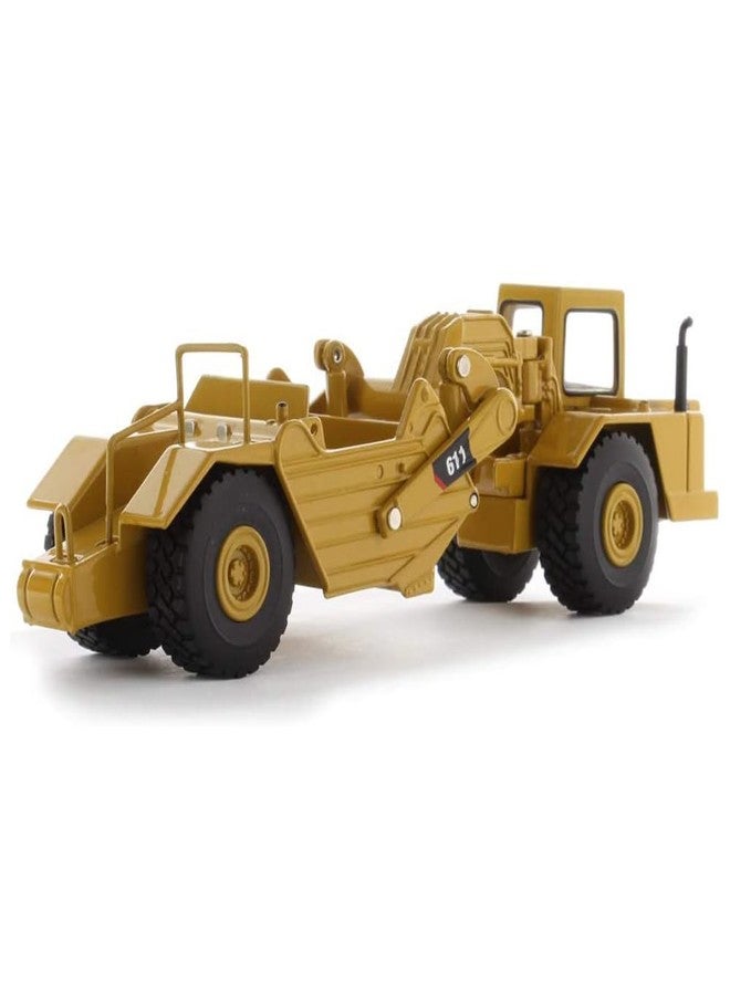 Diecast Masters 1:64 Cat 611 Wheel Tractor Scraper 85695 - Image 1
