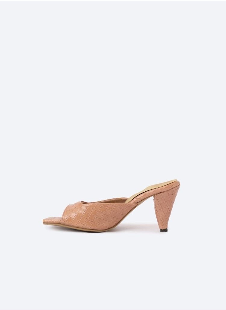 Zahwa - Square-Toed Slipper Heels In Verne Texture Leather With 7cm Middle Heel. - Image 1