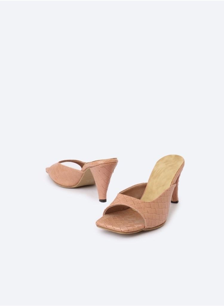 Zahwa - Square-Toed Slipper Heels In Verne Texture Leather With 7cm Middle Heel. - Image 1