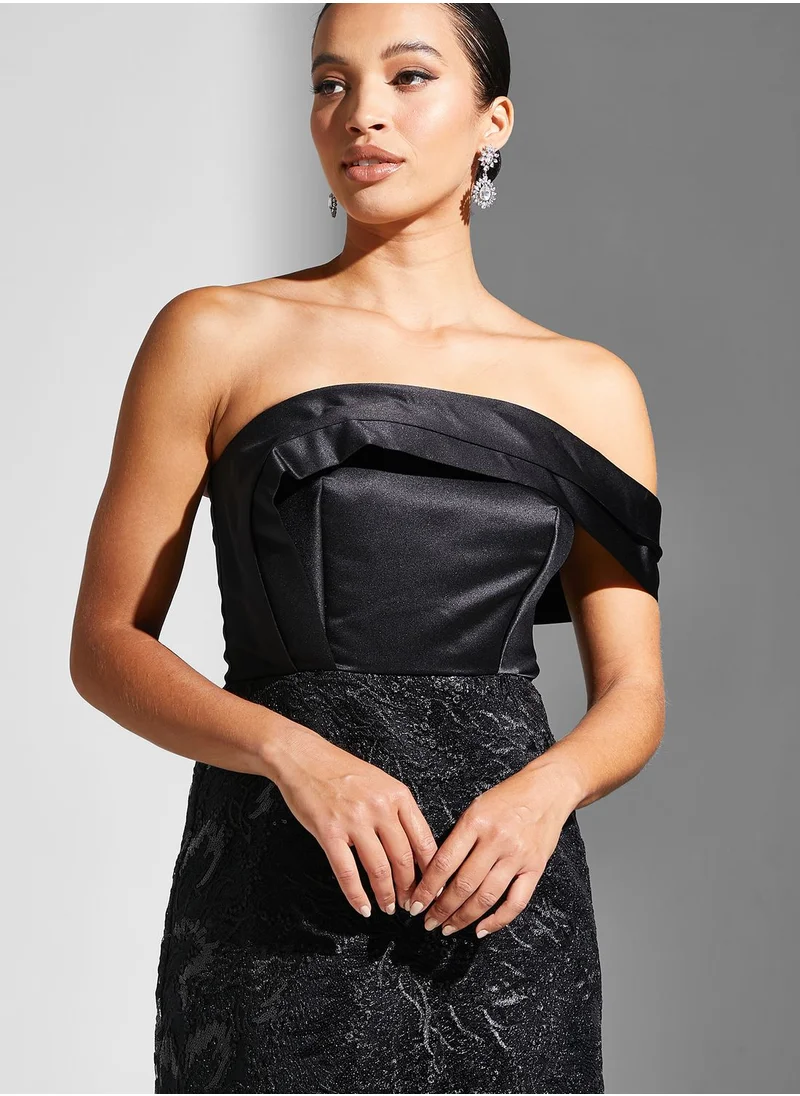 Namshi x Lama Off Shoulder Textured Dress