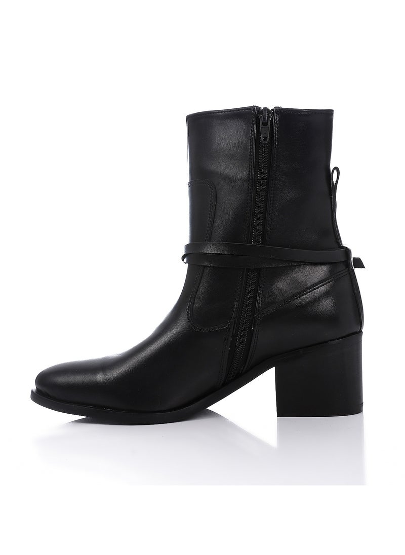 Side Zipper Closure Semi-Pinted Toecap Leather Boots